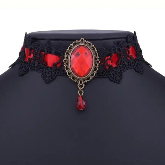 Gothic Teardrop Punk Choker Lace Necklace Vintage Style Red Black Clavicle Chain - Picture 3 of 9